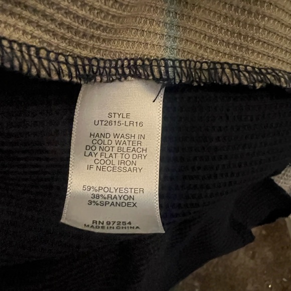 Mixed Threads Los Angeles Y2K long sleeve crop top - Picture 5 of 5